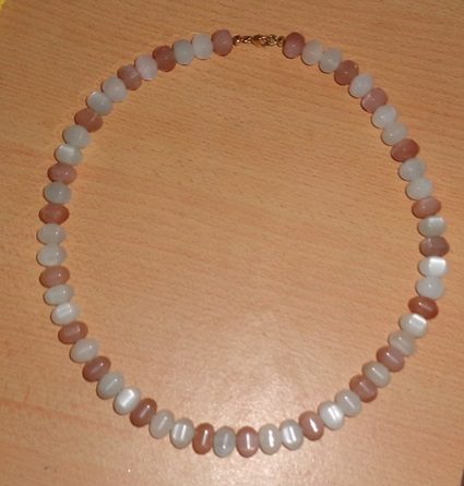 weiße und braune Mondstein Kette Collier