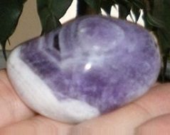 Chevron Amethyst Trommelstein 40 g