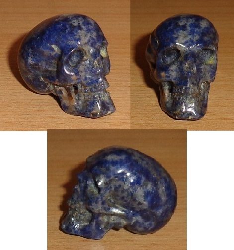 kleiner Lapislazuli Kristallschädel 18 g