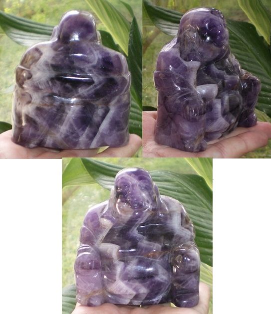 Chevron Amethyst Buddha 370 g