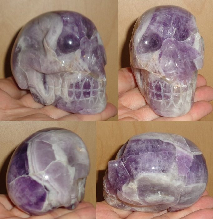 Chevron Amethyst Kristallschädel 430 g Chevron Amethyst Kristallschädel 430 g kaufen