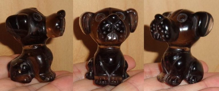 kleiner Rauchquarz Hund 60 g Edelstein